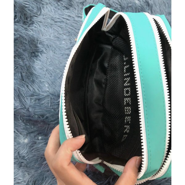 Túi cầm tay J-lindeberg nhiều màu dành cho golfer