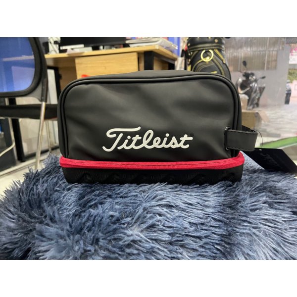 Túi da cầm tay Titleist